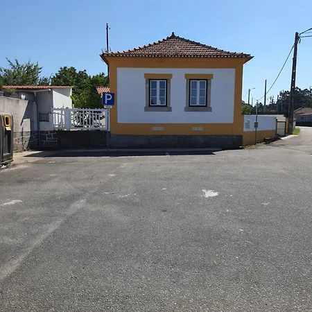Casa Da Estacao Holiday home *